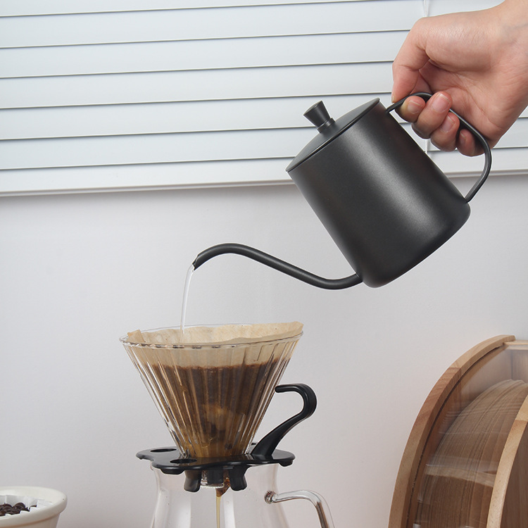 Acero inoxidable teflón mano olla con tapa hogar boca larga colgando oído goteo cafetera engrosada boca fina olla aparato