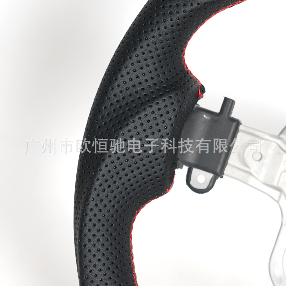 Cross-border hot sale is suitable for Toyota Land Cruiser 16-21 full leather car steering wheel assembly modification
