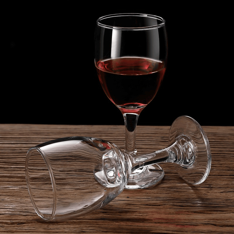 Vaso de vino rojo
