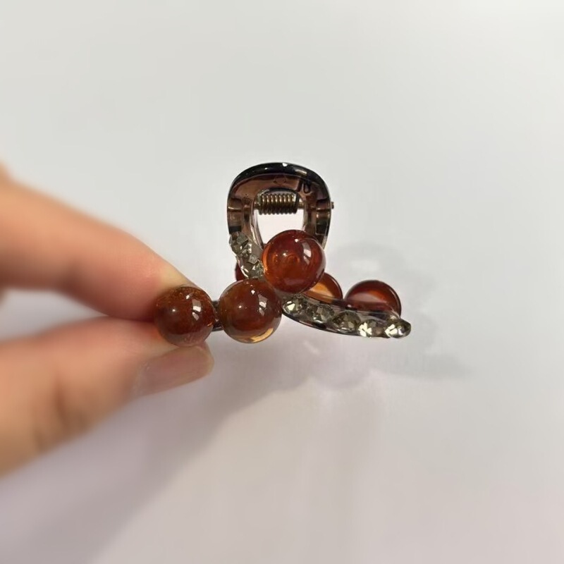 軽くて高級感のある小さな香りのパール椿クリップ 2025年新作後頭部の髪の量が少ないためのハーフタイヘアピン シャーククリップ|undefined