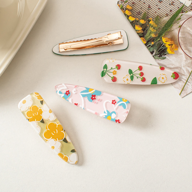10g Weight Hair Clip Hair Accessories Type 1 Piece Quantity Holiday, Daily Occasion Acrylic Material Plumeria Pattern All Seasons Season Women's Gender Sweet, Pastoral Style Sweet Pastoral Women's Plumeria Acrylic Hair Clip 9