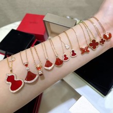 �¿�tɫϵСȹ�Ӻ��J���~���o������Ů18kõ����i��� С�t��