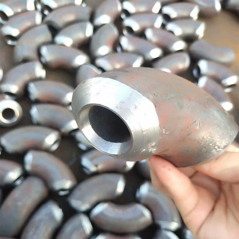 Производители поставляют угловые фитинги из углеродистой стали SA-210CA106B, бесшовные сварные коленчатые фитинги с толстыми стенками 89x22 мм.