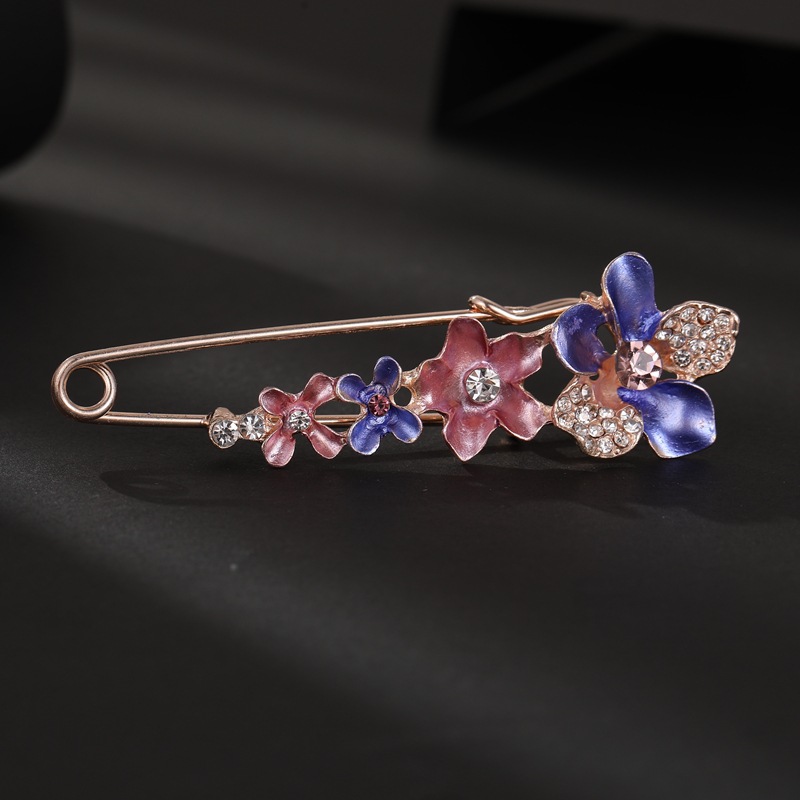 Broche grande chal broche de flores tulipán femenino broche de pin grande pasador ajustado a la cintura hebilla de bufanda de seda anti-exposición