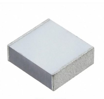 LDEMH3470KA5N00 0.47UF 10% 400VDC 6054 基美全新聚酯膜电容