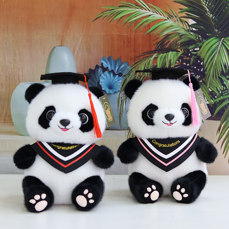 Nuevo regalo de graduación Dr. Panda Doll Peluche Panda Doll Peluche Panda Doll Boutique Agarrador Puede agregar LOGO