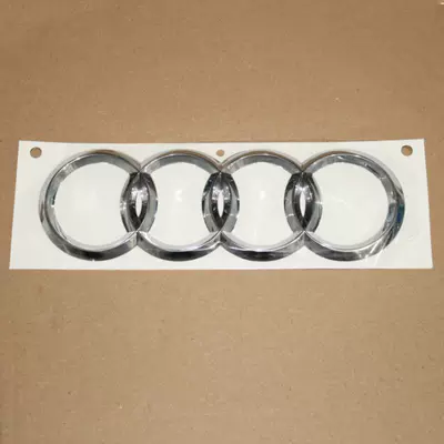 car logo, and engine displacement label — Car logo
