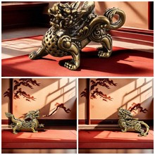 镀黄铜貔貅摆件三口神兽麒麟手把件风水铜器古玩客厅桌面装饰品