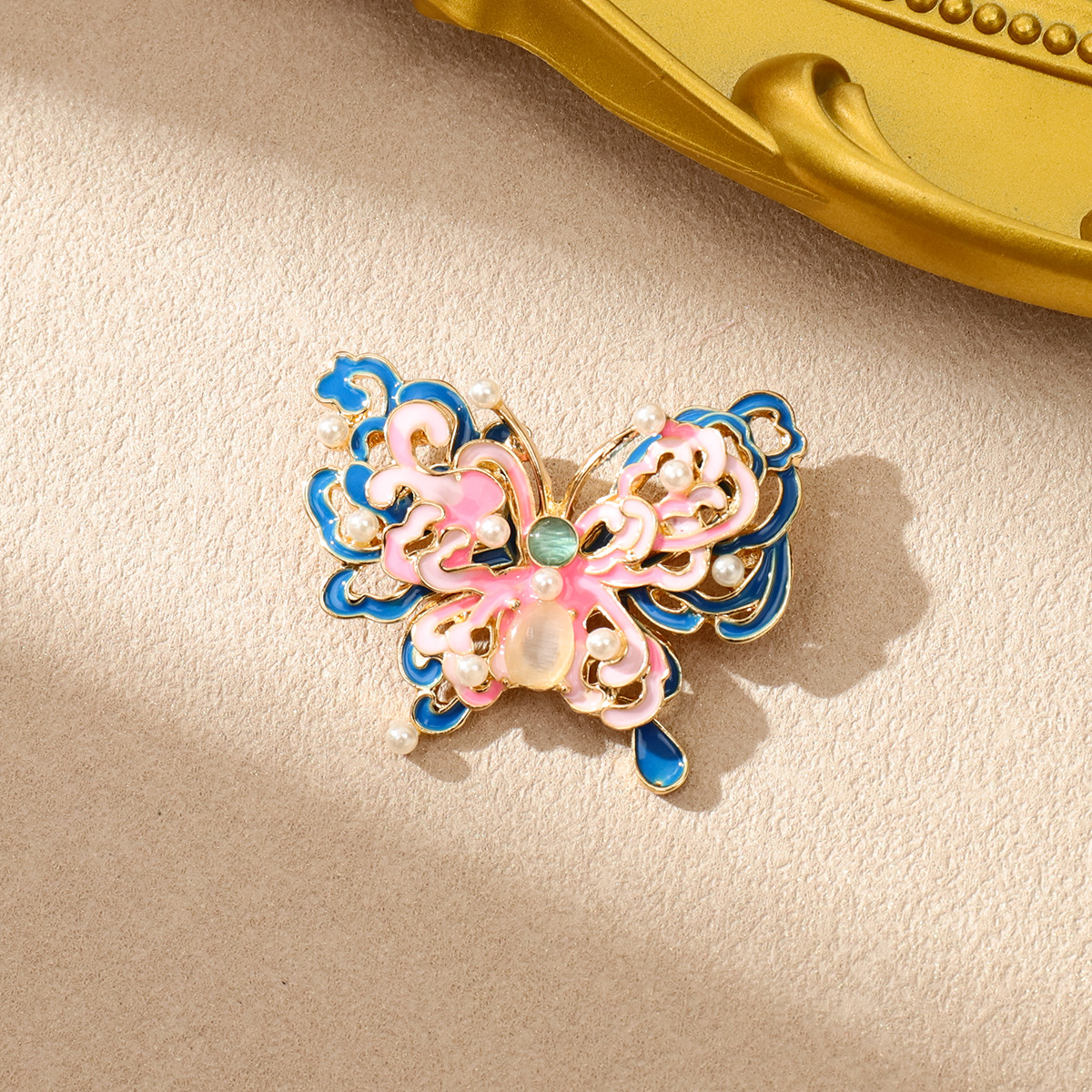 Cross-Border Light Luxury Diamond-Encrusted Butterfly Enamel Brooch, Elegant and Exquisite, High-End Personalized Decorative Clothing Brooch