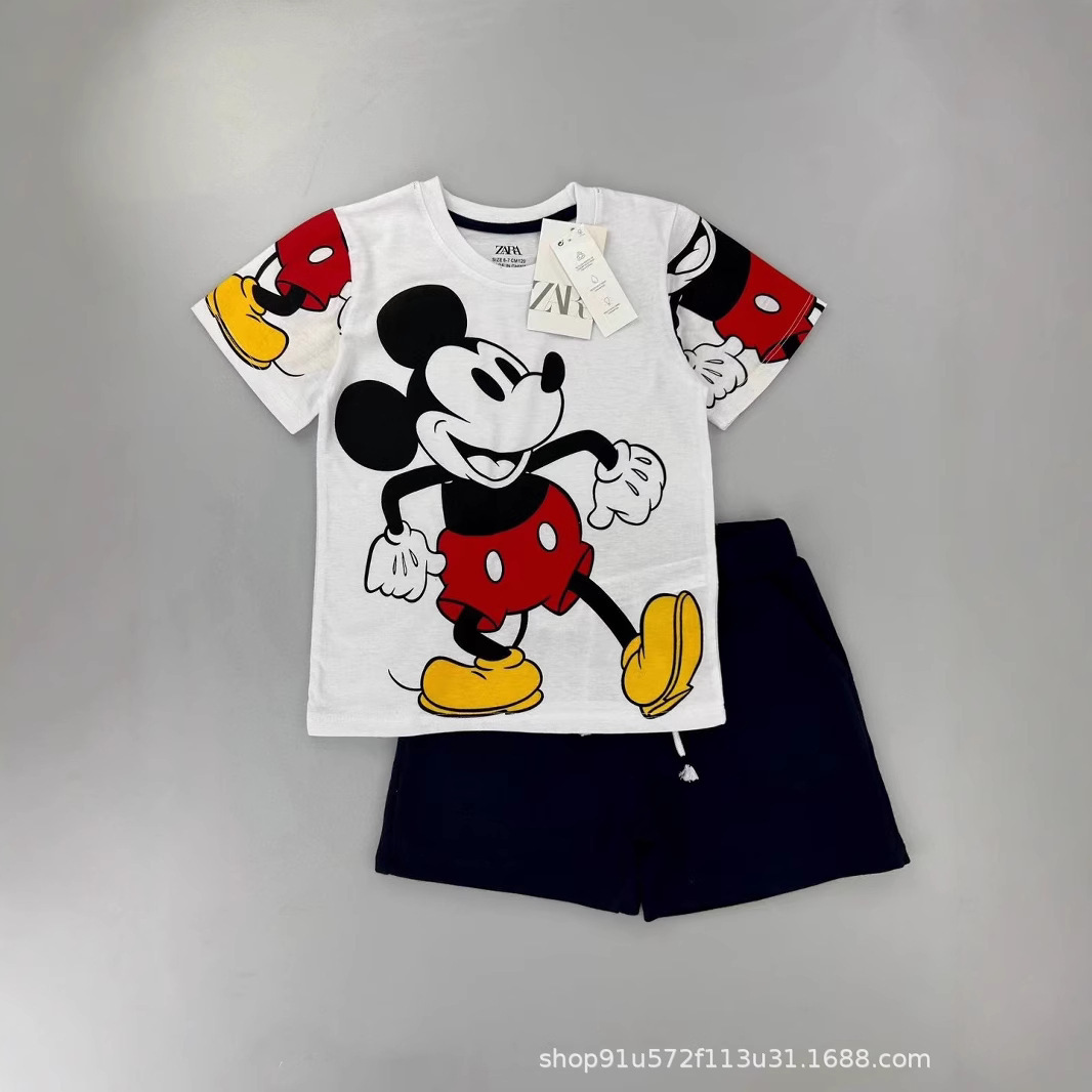 Patpat Kids Sets marca de comercio exterior ropa infantil dos piezas conjunto mezclar patpat ropa de verano al por mayor transfronteriza