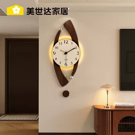挂钟、壁钟;垃圾桶;闹钟、台钟