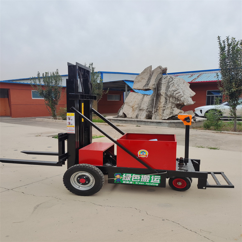 小型电动搬运叉车 仓库工业液压升降站驾式小三轮堆高装卸车