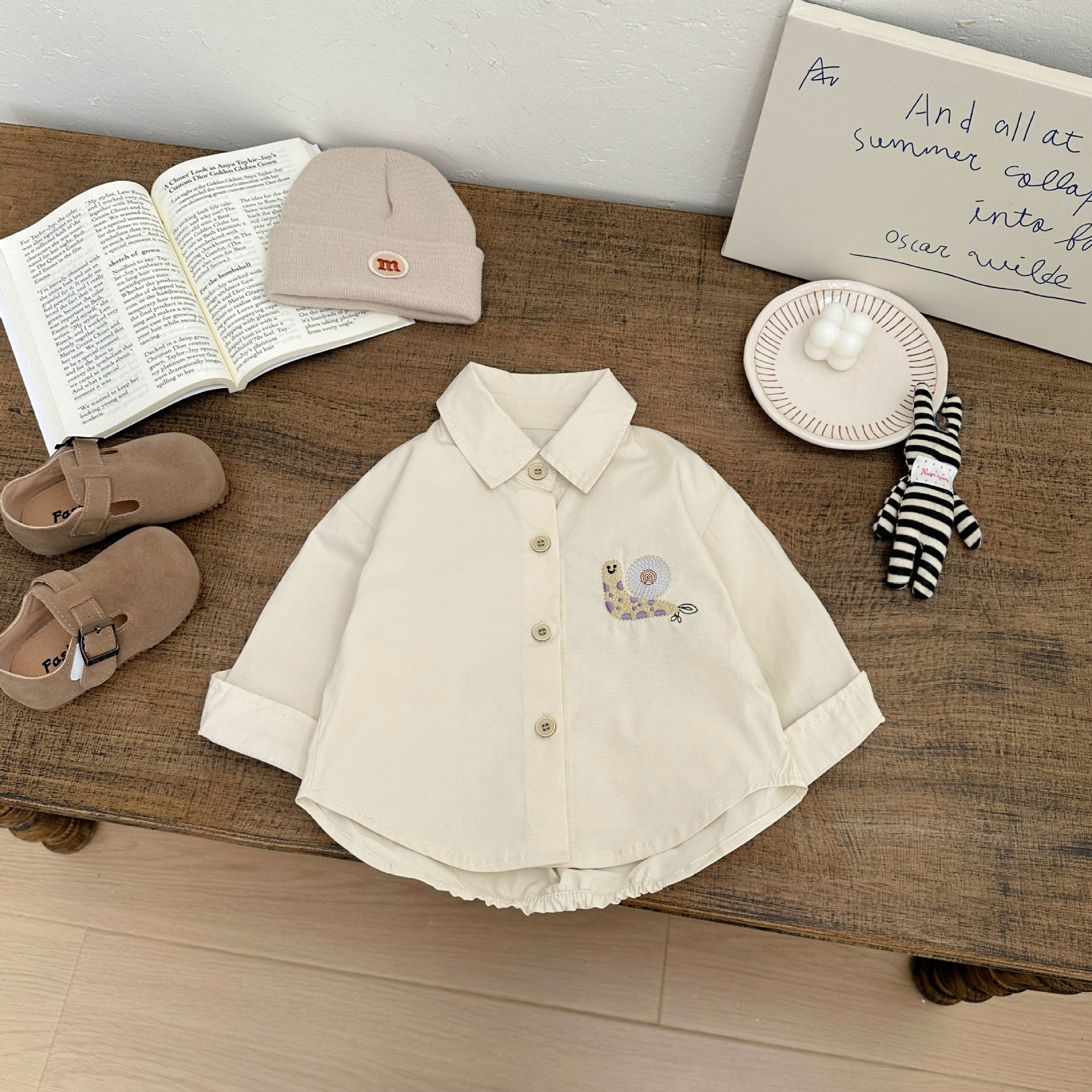 Ropa de bebé coreana 2026 nuevo bebé guapo camisa de algodón puro otoño impresión coreana de camisa de manga larga para niños