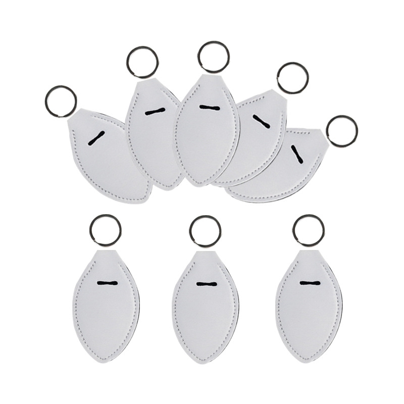 亚马逊畅销潜水料钥匙扣橄榄球白色口红套工艺挂件鹅蛋可定制logo