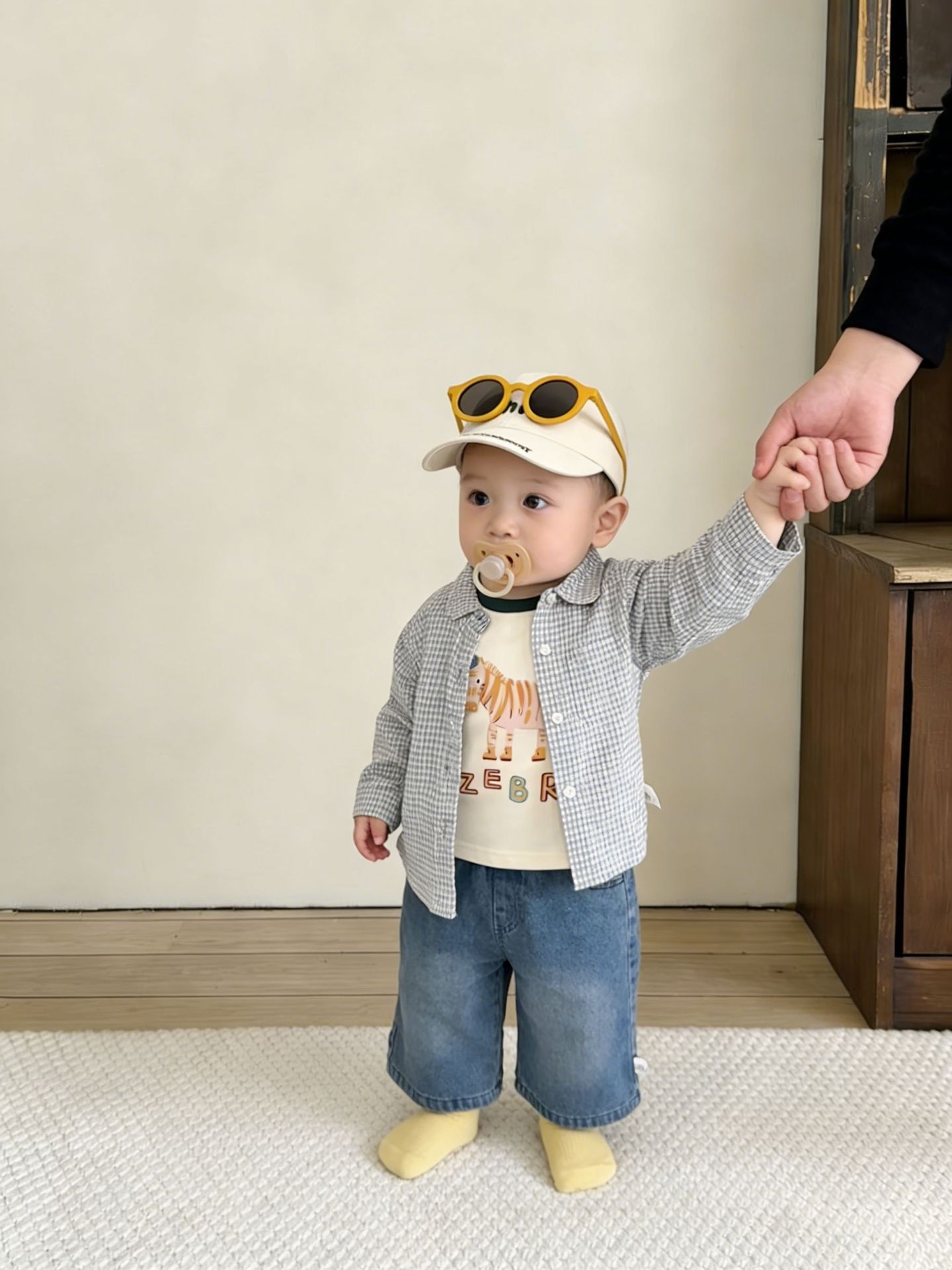 Primavera para niños coreanos de moda a cuadros de manga larga camisa de algodón 2026 nueva ropa de bebé extranjera blusa universal