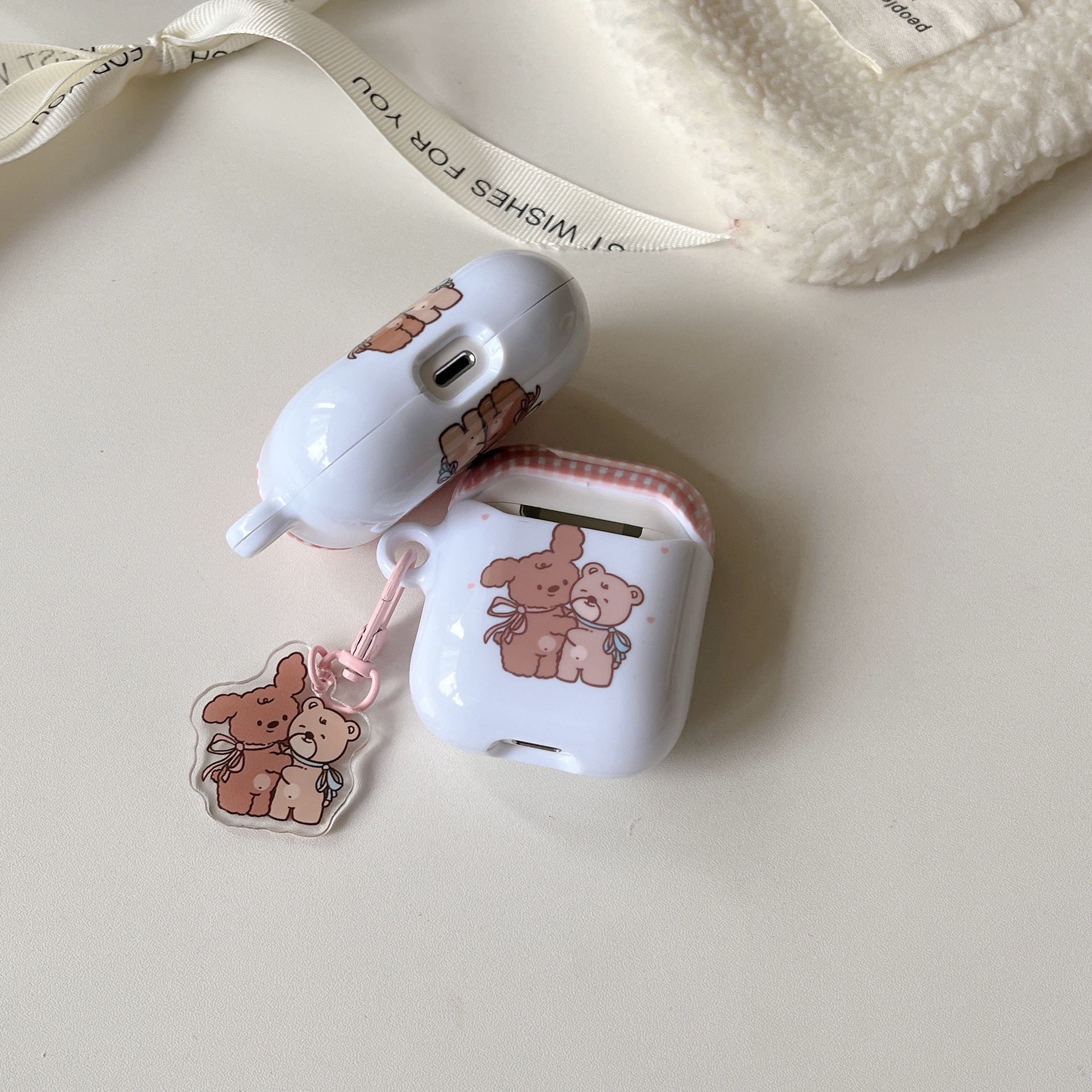 Korean style bear suitable for airpods 3 protective case pro2 Bluetooth 1/2 generation Feilin earphone case pendant_voghion.com