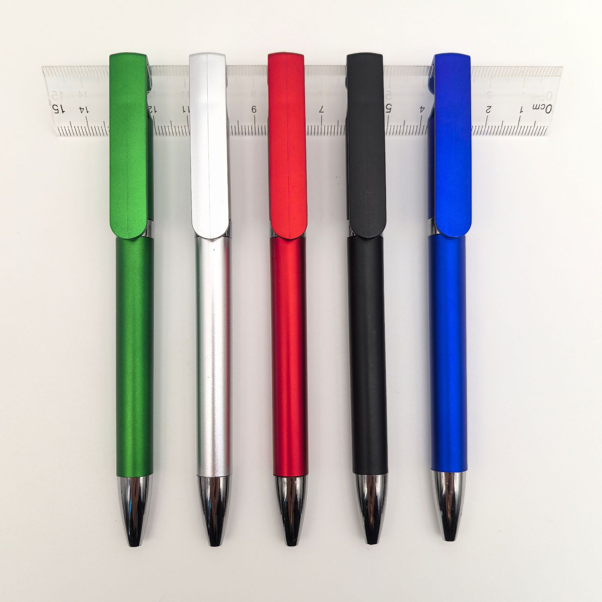 Bolígrafo de soporte para teléfono móvil multifunción Bolígrafo de regalo al por mayor Bolígrafo de plástico retorcido personalizado Bolígrafo publicitario de soporte para teléfono móvil