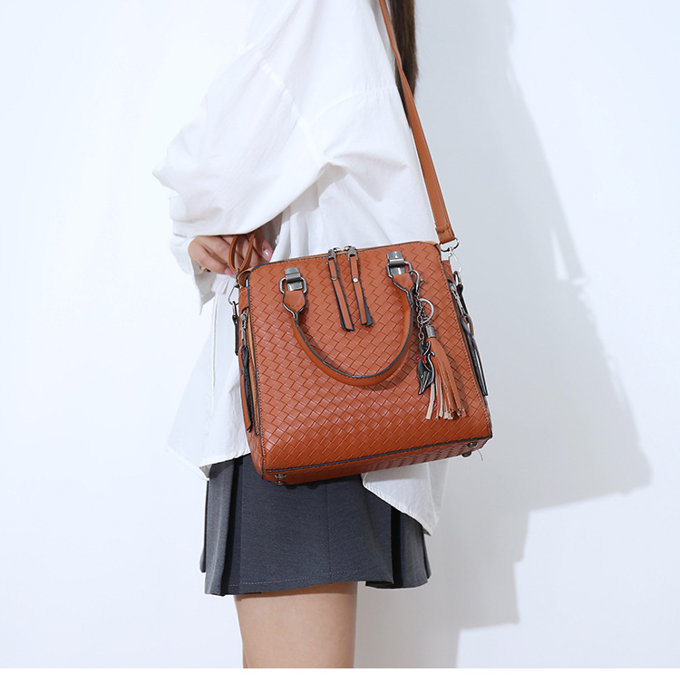 1247g Weight Polyester Lining Material Sewing Thread Fashion Element Zipper Closure Type Single Shoulder Strap Strap Type Bag Sets Bags Type Daily, Street, Shopping Occasion PU Material Solid Color Pattern All Seasons Season Women's Gender Elegant, Streetwear Style Bucket Shape Medium Size Women's Medium PU Solid Color Elegant Streetwear Sewing Thread Bucket Zipper Bag Sets 14