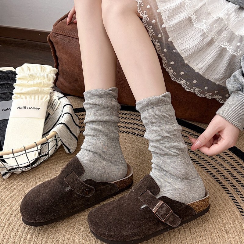 Ruffled lace socks, autumn and winter retro style, women's mid-calf length socks, Japanese and Korean style, trendy, suitable for students, JK style, seamless socks Ruffled lace socks, autumn and winter retro style, women's mid-calf length socks, Japanese and Korean style, trendy, suitable for students, JK style, seamless socks