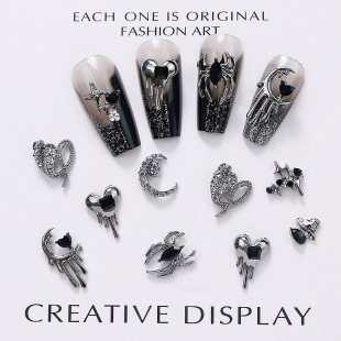 Nail Art Accessories Halloween Punk Metal Retro Dark Crow Heart Alloy Nail Art Diamond Nail DIY Decoration