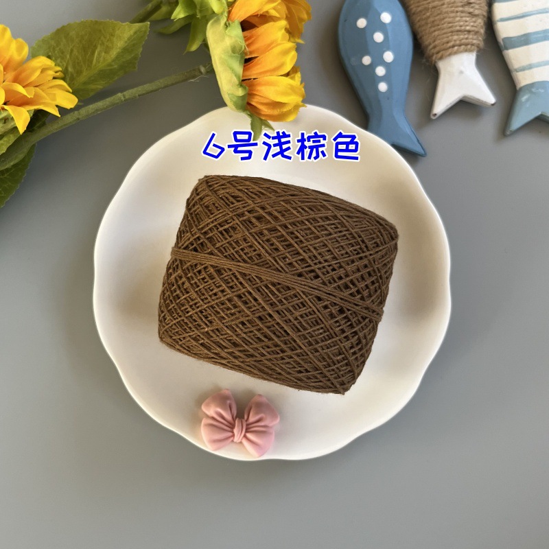 Светло-коричневый