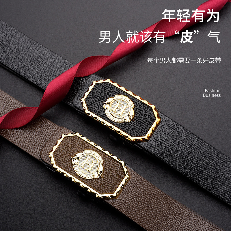 Fabricante de cinturón casual para hombres, venta directa de letras sin dientes, ropa interior automática, patrón de palma de moda, negocios simples