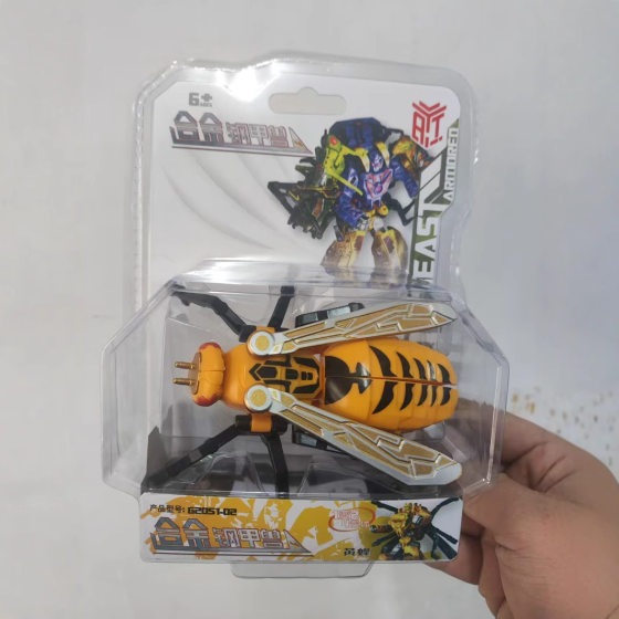 Children's Boy's Deformed Grasshopper Tarantula Wasp Halobo Robot Quadruple Golden Boy's Toy