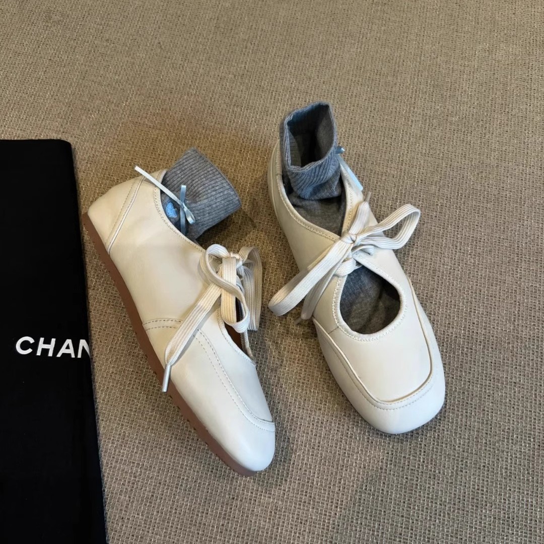 羊皮版~方头浅口镂空系带乐福鞋女软底通勤小皮鞋内增高休闲单鞋