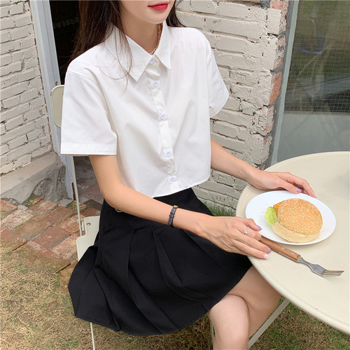 Summer Girl's Short-Sleeved White Shirt—Design-Driven, Niche, Korean-Style Short Top for Female Students