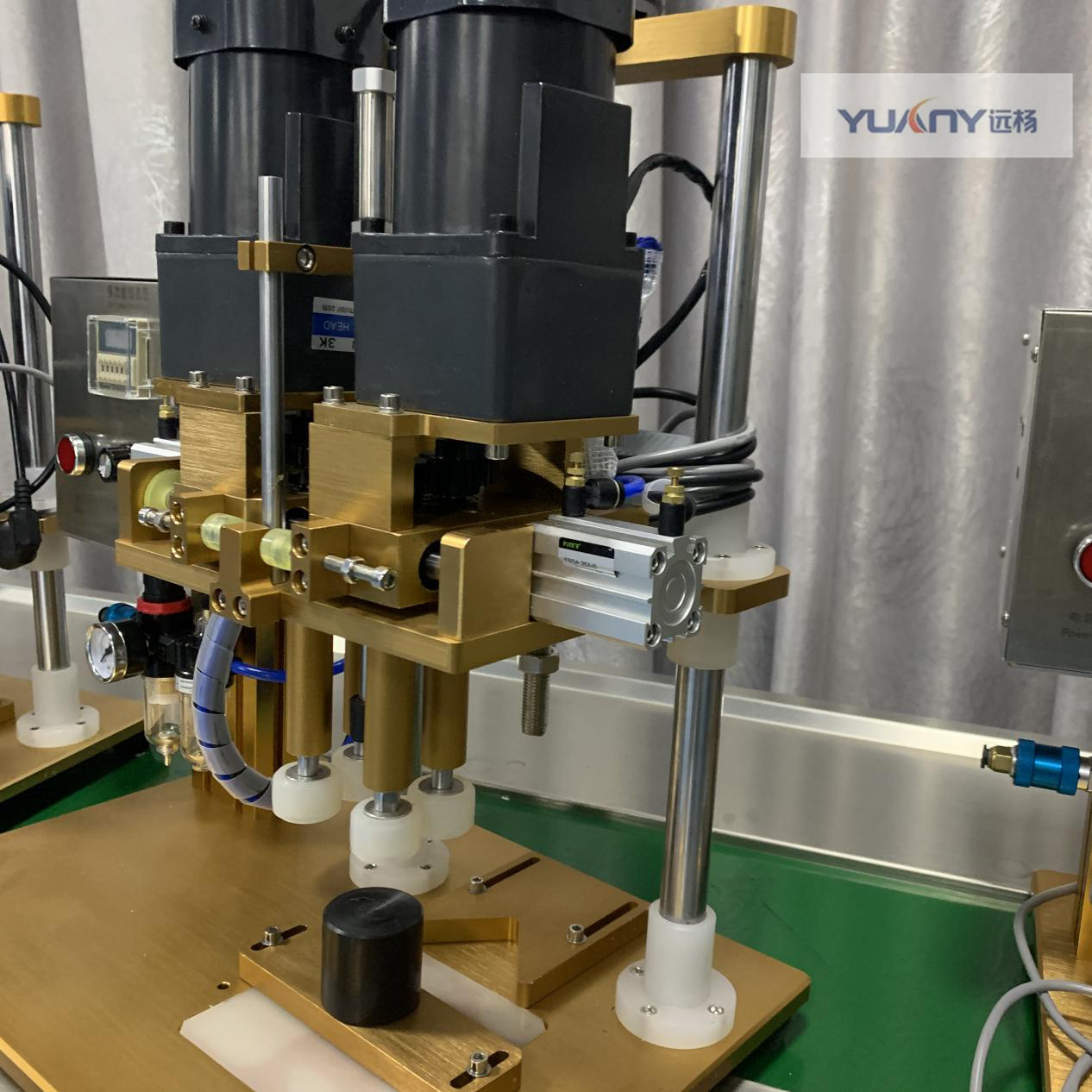 ���Զ��ɵ����ɽ��߶����ǻ�����С������ʽ���ǻ�Զ���е