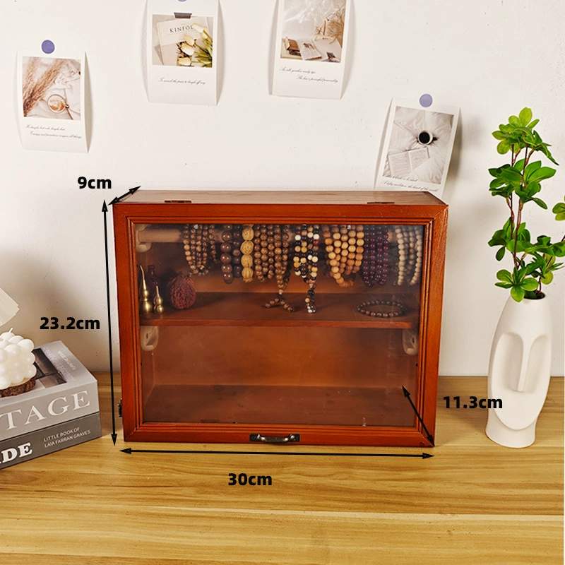 Браслет из walnut с ретро-стилизцией, система хранения, прозрачная подставка