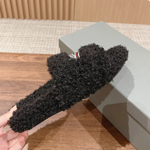 �W���羳�����ëë���p�����Q�̽��⴩һ����Ь��Ů�ٴ���ĸ��Ь