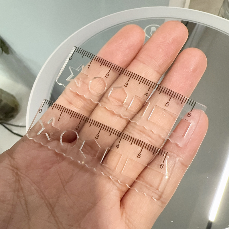 Transparent Mini Ruler, Palm-Sized Ruler, Multifunctional Straight Ruler, Student Drawing Tool, Stationery Mini Ruler, Short Ruler Transparent Mini Ruler, Palm-Sized Ruler, Multifunctional Straight Ruler, Student Drawing Tool, Stationery Mini Ruler, Short Ruler