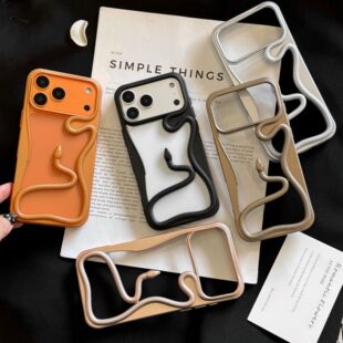 �����羳��ĥɰ�U��С��ɢ�ᚤ�m��iPhone17proMax�O��13�֙C��