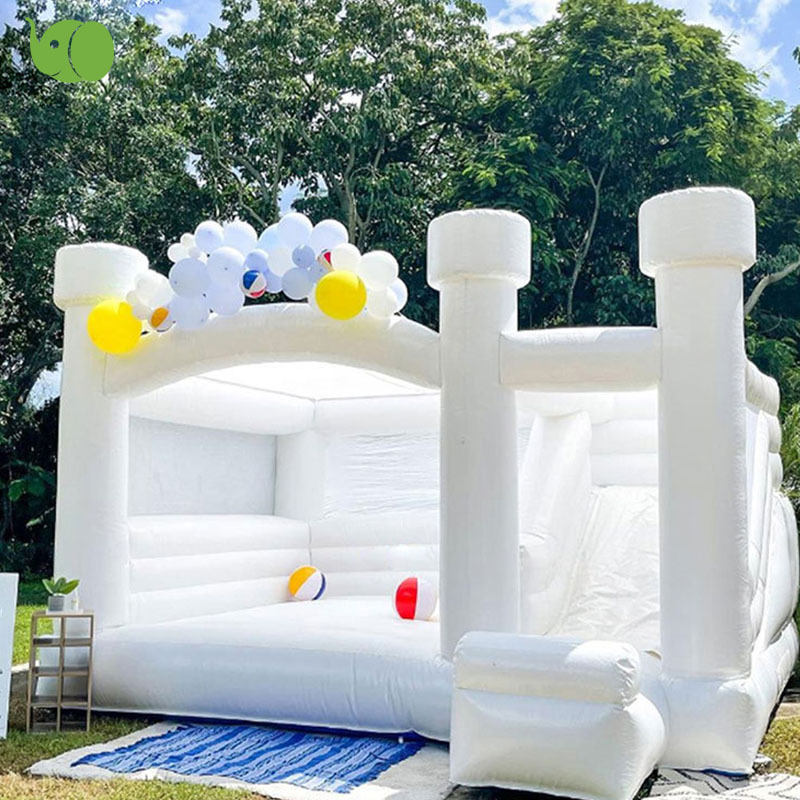 Inflatable castle