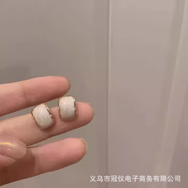 Pinzas para las orejas de perlas retro, sin orejas perforadas, pendientes simples de nicho, pendientes de pinzas para las orejas, pendientes, de lujo ligero, de alta calidad, bobinas para mosquitos, pendientes