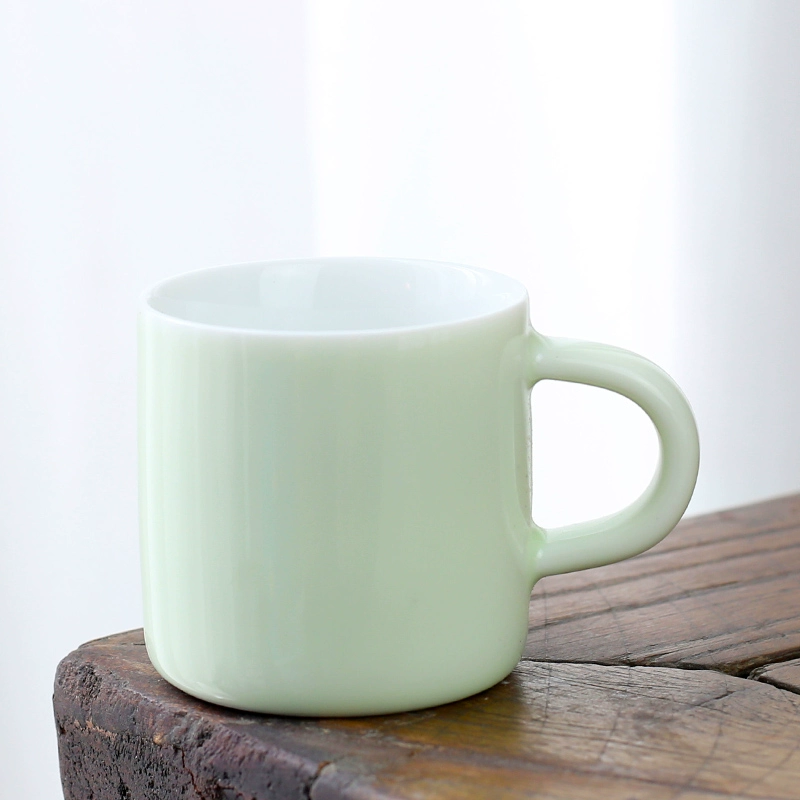 1VPK белая porcelain чашка чая керамическая для мастера чая, подождав, чтобы использовать резинку против ожогов, 6 установленных бокалов