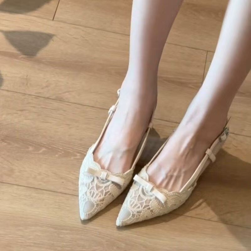 Korean-Style Lace Closed-Toe Sandals for Women, 2026 Summer Fashion Trend, Hollow-Out Stiletto High Heels, Pointed Toe, Stunning Wedding Shoes