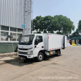 下地库肉勾车 跃进冷藏保温冷链冷冻车 牛羊肉生鲜运输转运车