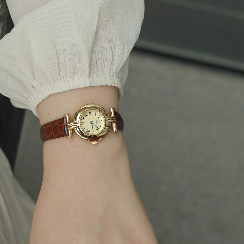 Simple Style Color Block Buckle Quartz Women's Watches display picture 1