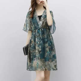 连衣裙两件套胖妹妹200斤夏装加肥大码女装新款遮肚子显瘦裙子