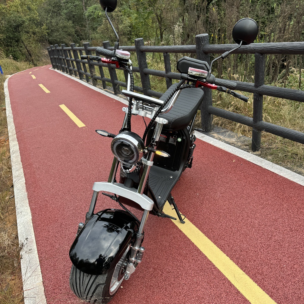 i13 Large Seat Cushion Wide Tire Electric Motorcycle