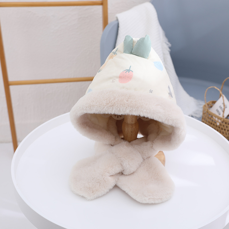 Winter Children Plus Velvet Warm Strawberry Hat Wholesale display picture 7