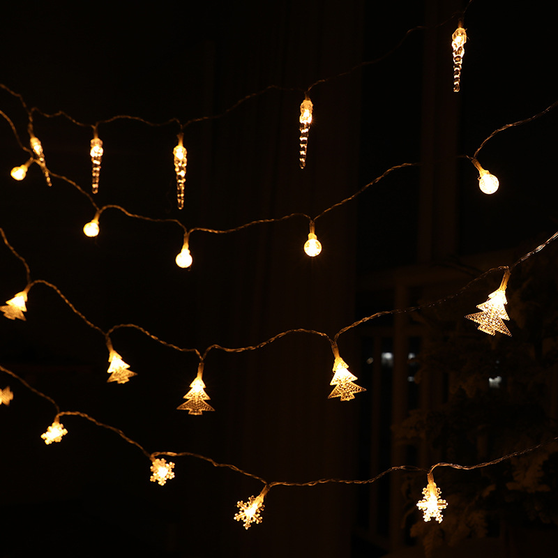 Hong Kong Heng decoración de Navidad luces LED luces del árbol de Navidad luces colgantes de la ventana luminosa sala de diseño pequeños adornos