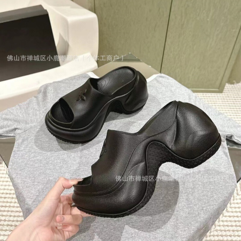 SMFK十字の花の新型の超厚い底のスリッパの女性のファッションのビスケットの底は高くなります。|undefined