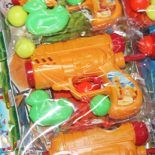 New children's toy gun little duck bubble gun hanging board ball gun ejection ball gun stall 2 yuan toy batch