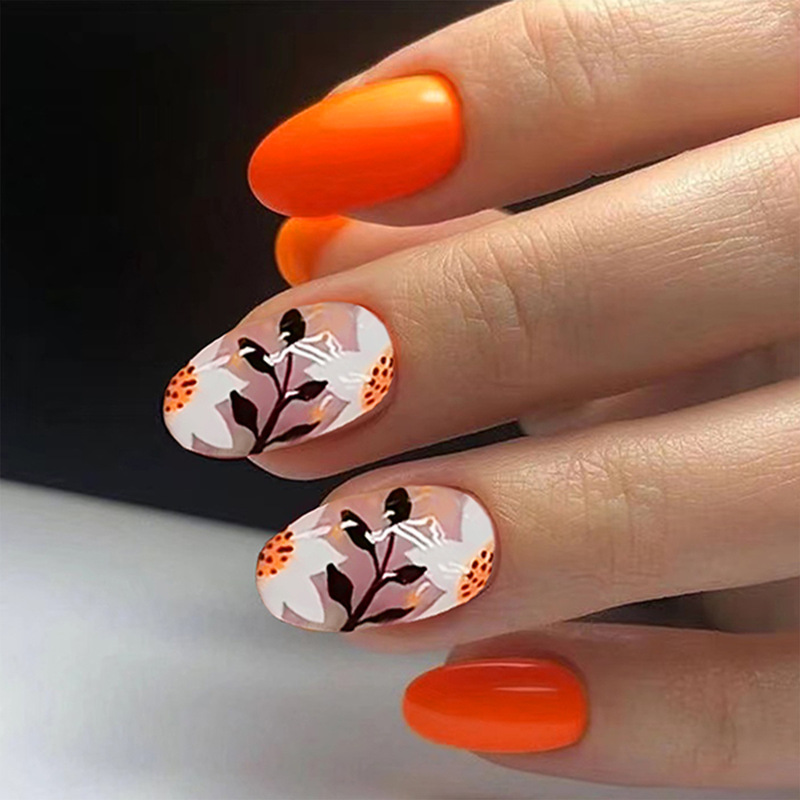 Short Almond Glossy Cross-Border European and American Export Autumn Orange French Thanksgiving Fashion Cute Flower Manicure 24 Pieces