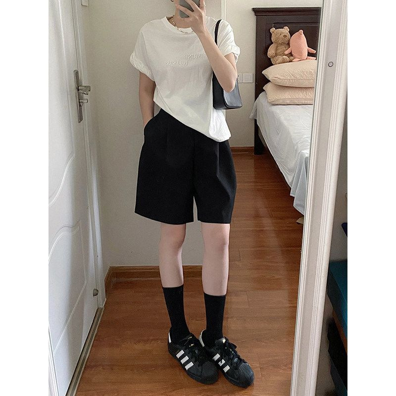 Black Suit Shorts for Women, Summer 2026 New Style, Loose Straight-Leg Outerwear, Thin High-Waisted A-Line Casual Knee-Length Shorts
