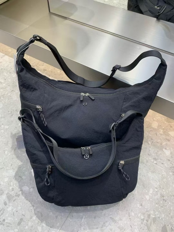 lululemon新款Slouchy 6L牛角包单肩斜挎包饺子包户外健身瑜伽包|undefined