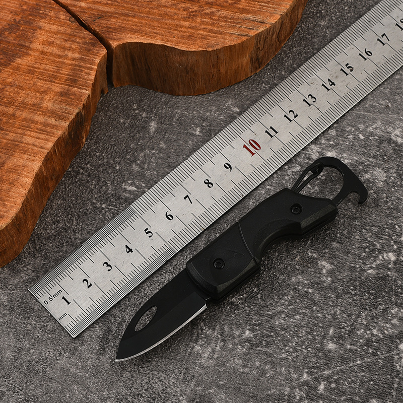 户外折叠刀多功能野营刀具随身求生折叠刀迷你小刀带钥匙扣开瓶器